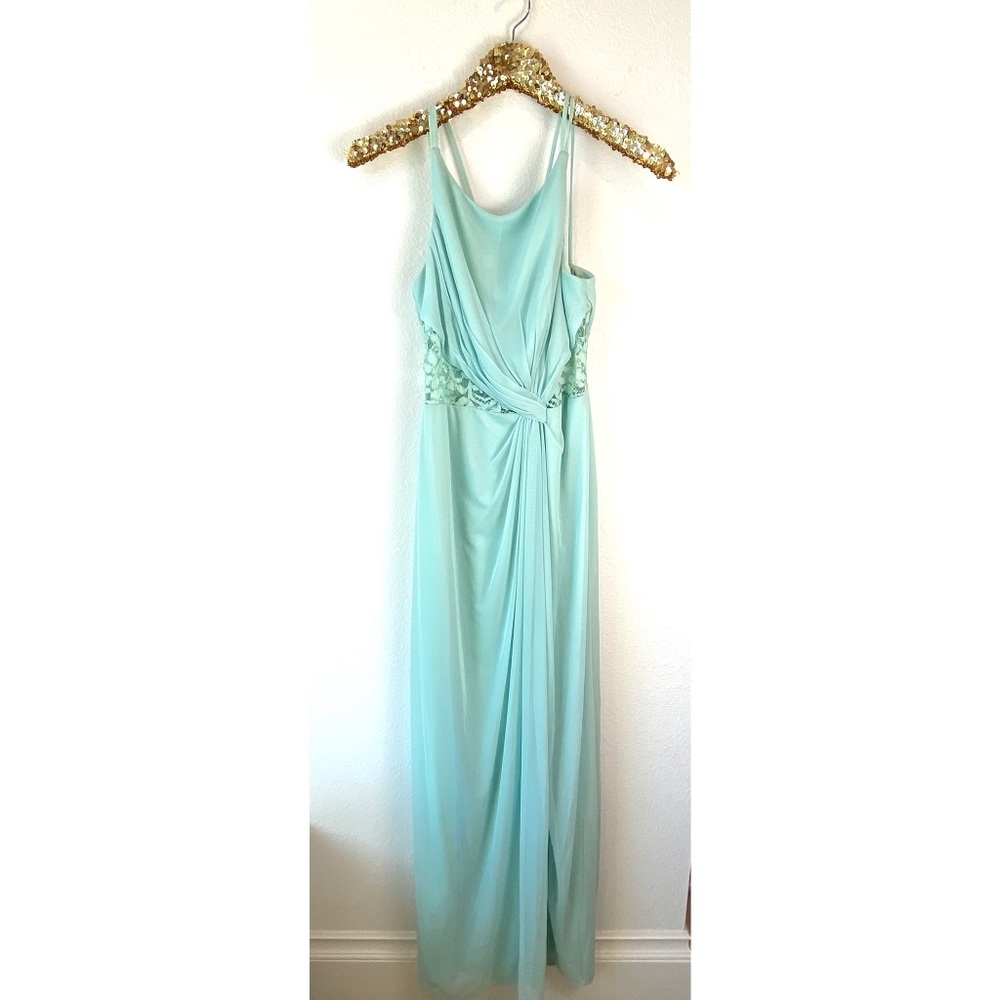 David’s Bridal Mint Green Bridesmaid dress